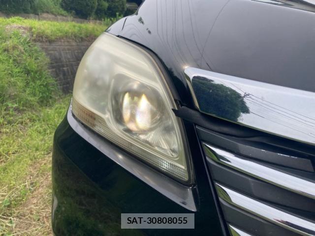 Toyota MARK X 2011-07 7455536-3