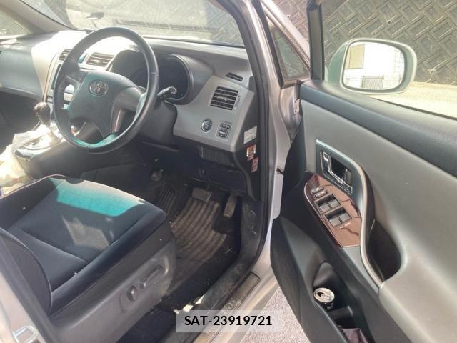 Toyota MARK X 2012-06 7455537-13