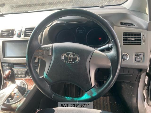 Toyota MARK X 2012-06 7455537-17