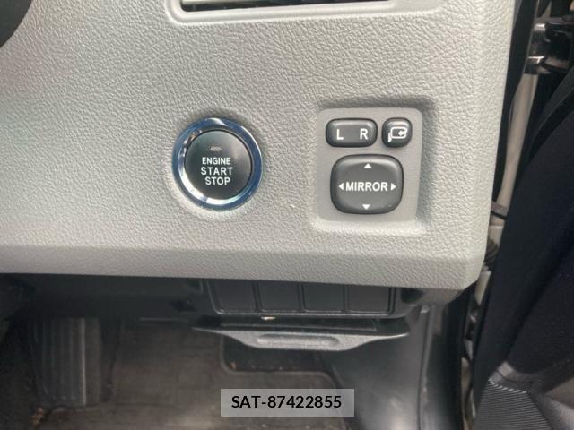 Toyota MARK X 2009-10 7617821-13