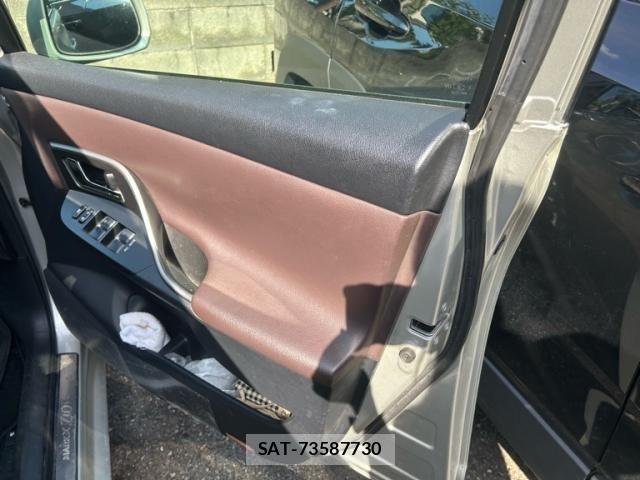 Toyota MARK X 2007-11 7617822-8