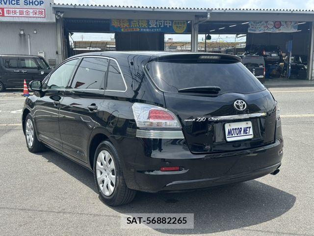 Toyota MARK X 2012-08 7617823-19