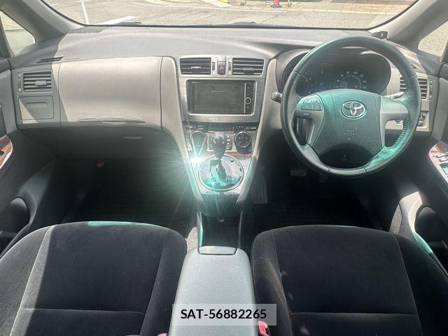 Toyota MARK X 2012-08 7617823-8