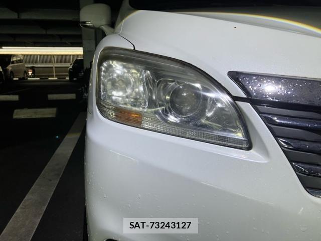Toyota MARK X 2011-11 7962504-3