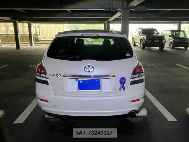 Toyota MARK X 2011-11 7962504-7