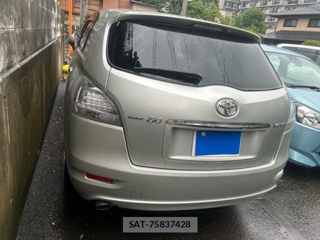 Toyota MARK X 2007-10 8131086-9