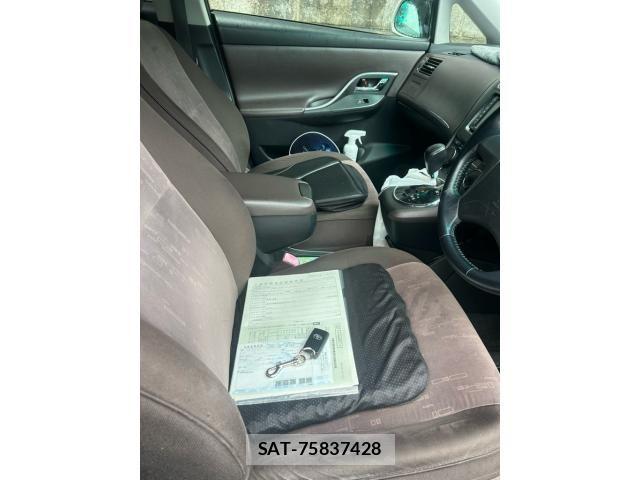 Toyota MARK X 2007-10 8131086-12