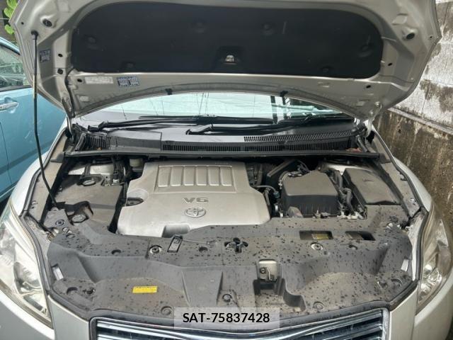Toyota MARK X 2007-10 8131086-23