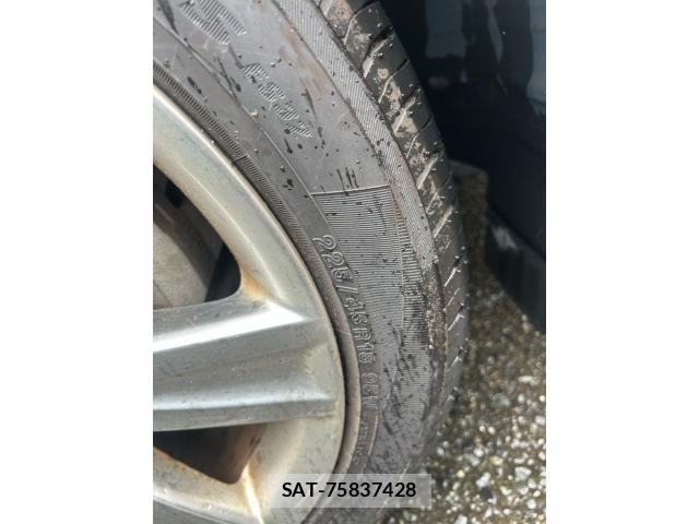 Toyota MARK X 2007-10 8131086-6