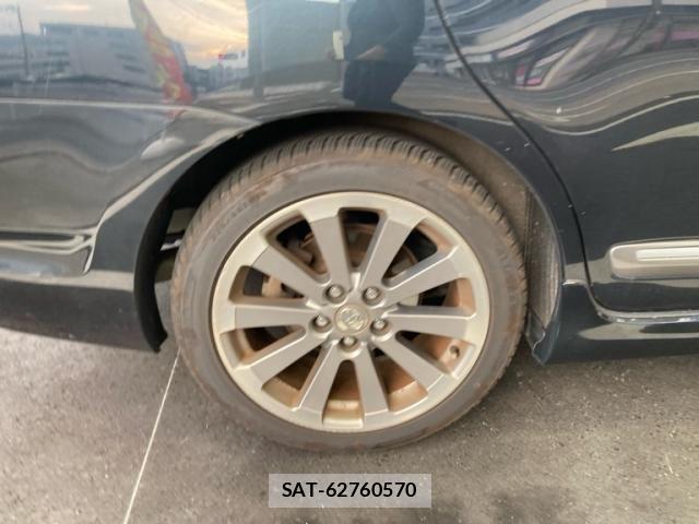 Toyota MARK X 2011-02 8230711-9