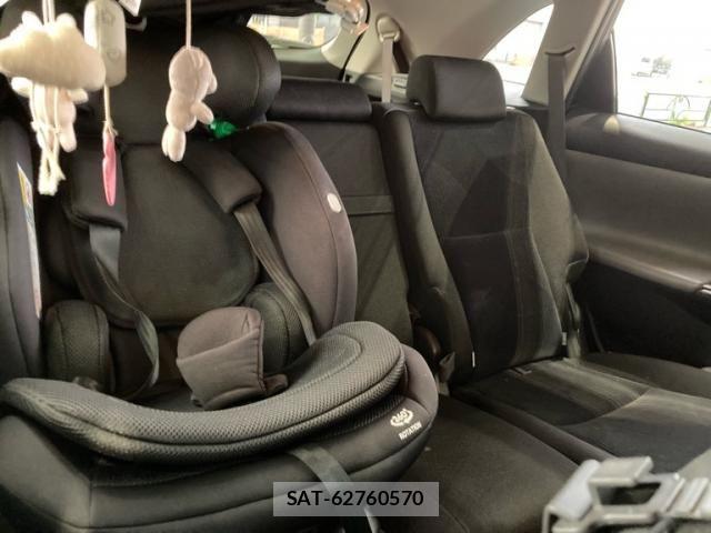 Toyota MARK X 2011-02 8230711-15