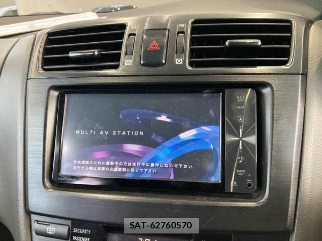 Toyota MARK X 2011-02 8230711-21