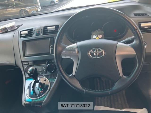 Toyota MARK X 2012-08 8230699-13