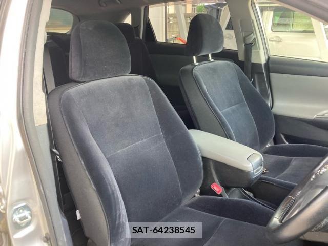 Toyota MARK X 2013-02 8336658-15