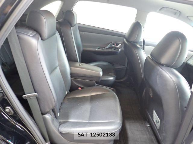 Toyota MARK X 2011-07 8336657-23
