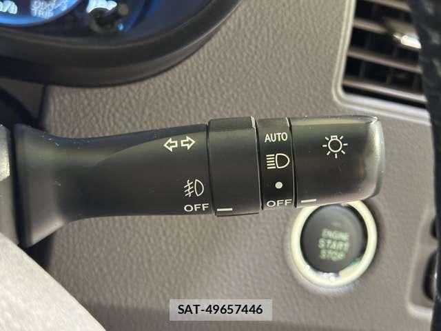 Toyota MARK X 2007-11 8366826-11