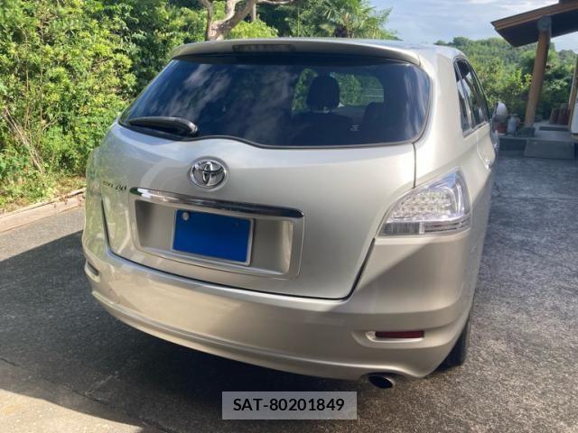 Toyota MARK X 2008-08 8413408-3