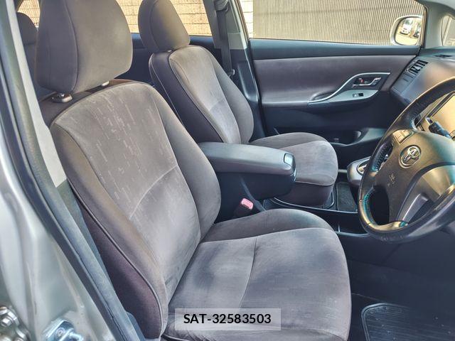 Toyota MARK X 2011-03 8413403-11
