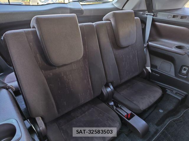 Toyota MARK X 2011-03 8413403-15
