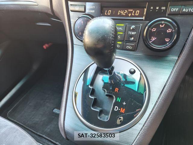 Toyota MARK X 2011-03 8413403-22
