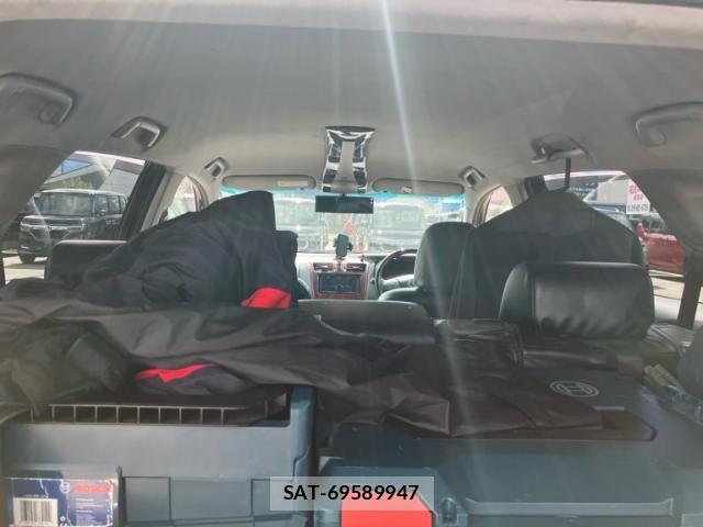 Toyota MARK X 2010-05 8413407-23