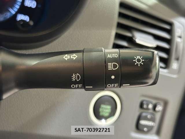 Toyota MARK X 2009-09 8485678-11