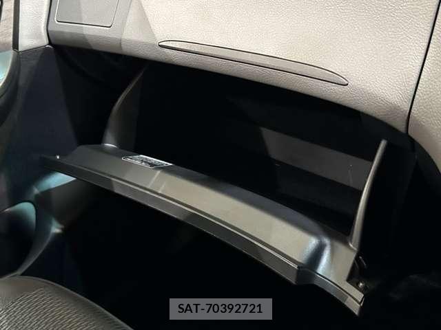 Toyota MARK X 2009-09 8485678-23