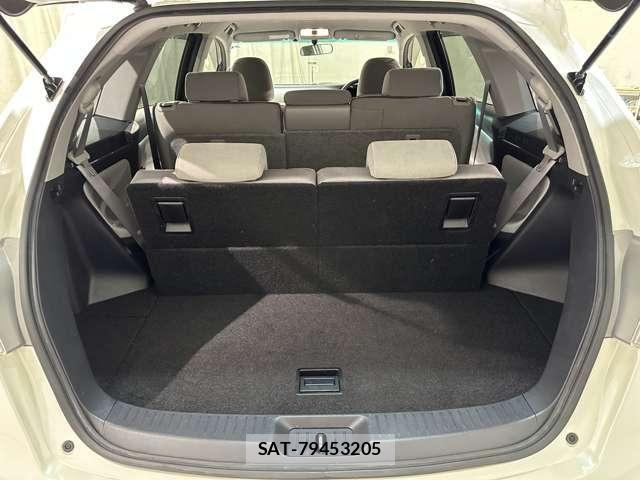 Toyota MARK X 2007-10 8562533-24