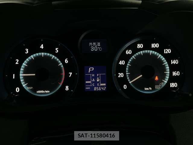 Toyota MARK X 2011-07 8562532-10