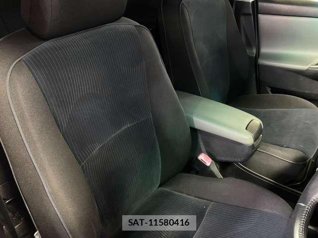 Toyota MARK X 2011-07 8562532-16