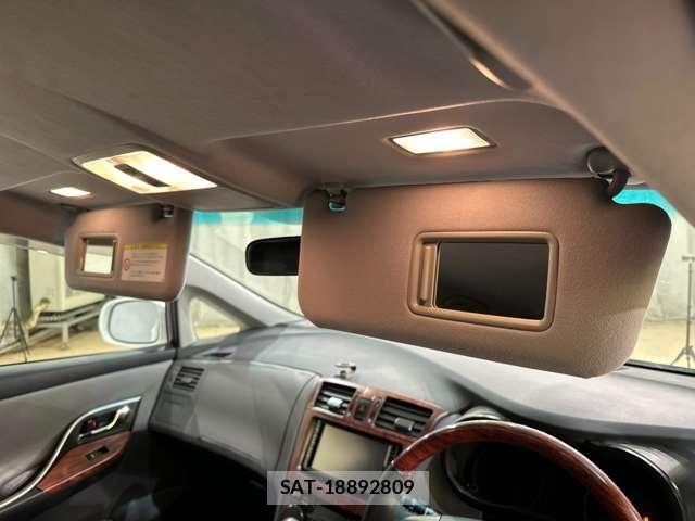 Toyota MARK X 2009-10 8562530-25