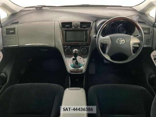 Toyota MARK X 2012-07 8627561-12