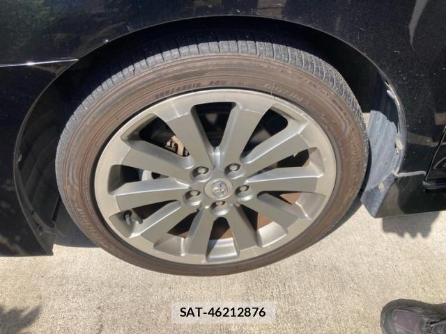 Toyota MARK X 2011-11 8743586-10