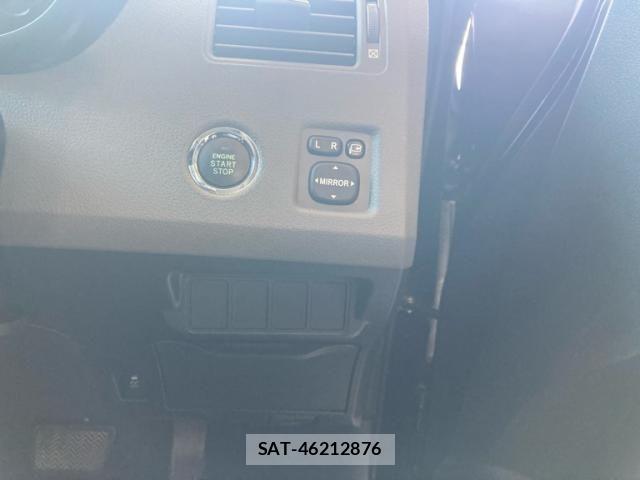 Toyota MARK X 2011-11 8743586-17