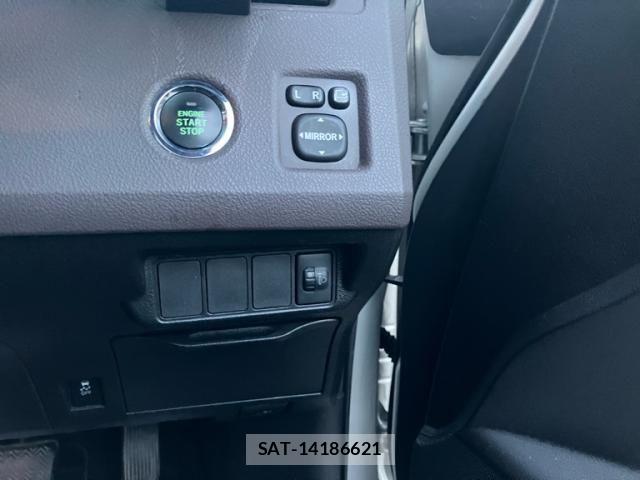 Toyota MARK X 2009-12 8743587-13