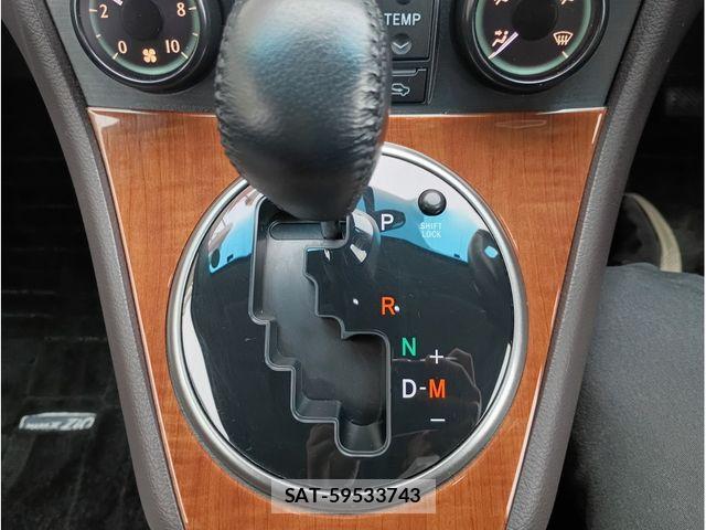 Toyota MARK X 2010-02 8830085-13