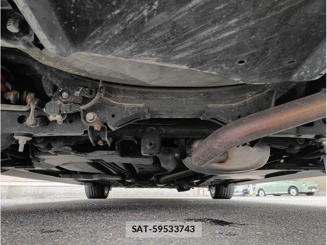 Toyota MARK X 2010-02 8830085-15