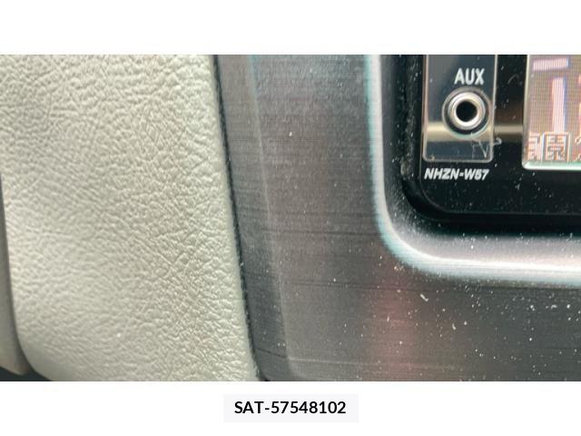Toyota MARK X 2007-12 8830087-21