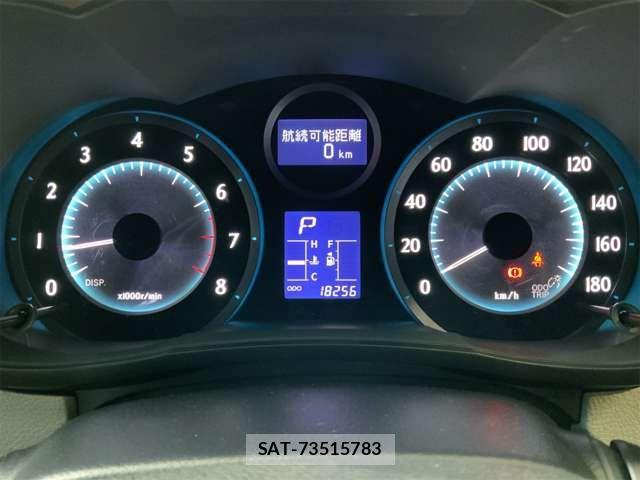 Toyota MARK X 2012-11 8871386-10