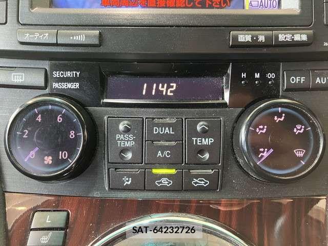 Toyota MARK X 2013-03 7725292-13
