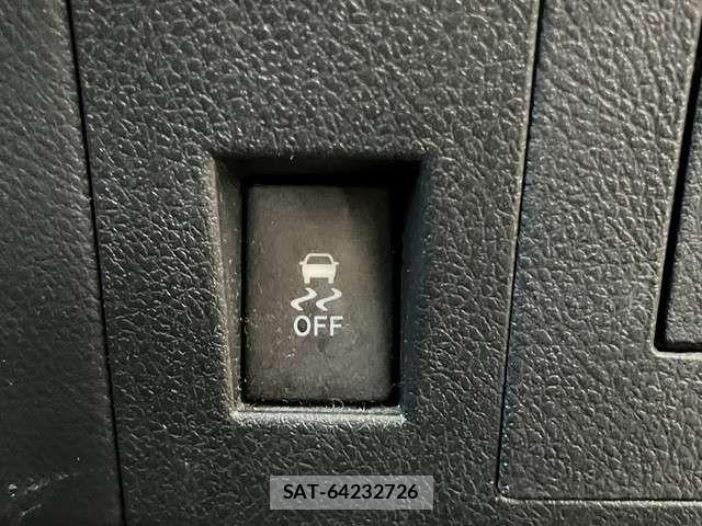 Toyota MARK X 2013-03 7725292-15