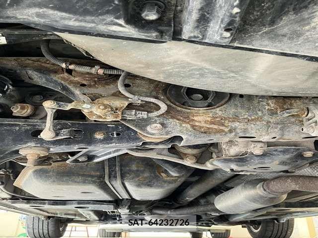 Toyota MARK X 2013-03 7725292-1