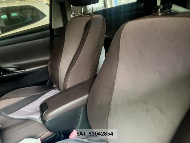 Toyota MARK X 2008-03 8315275-16