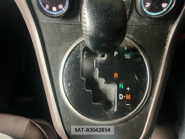 Toyota MARK X 2008-03 8315275-19