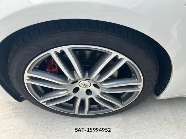 Maserati GHIBLI 2022-06 8366828-11