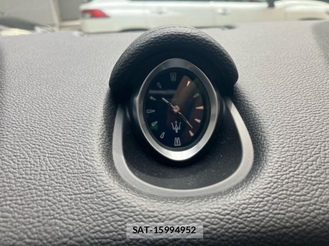 Maserati GHIBLI 2022-06 8366828-14