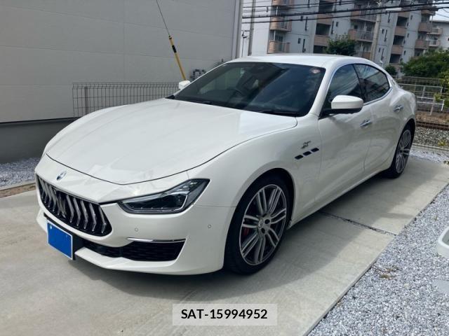 Maserati GHIBLI 2022-06 8366828-2
