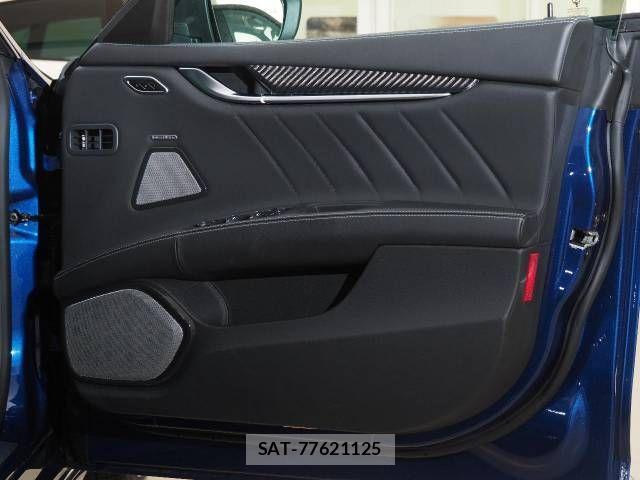 Maserati GHIBLI 2022-12 1182322-10