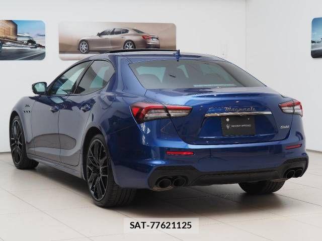 Maserati GHIBLI 2022-12 1182322-3