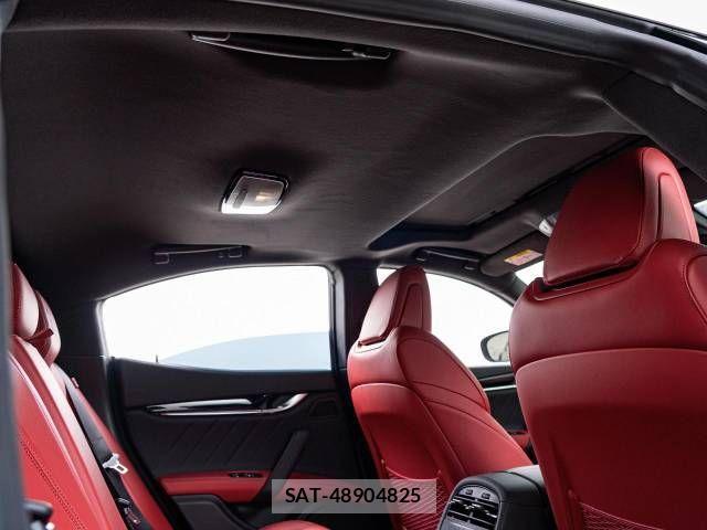 Maserati GHIBLI 2023-12 1182325-7